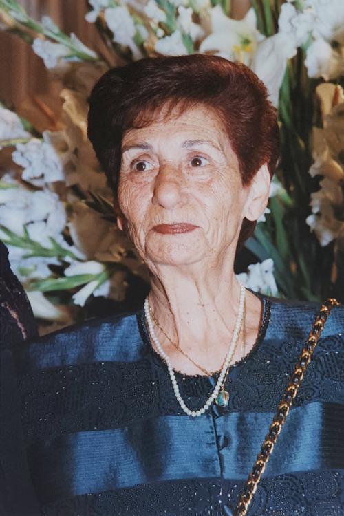 Esther (Solomon) Mano - Z"L